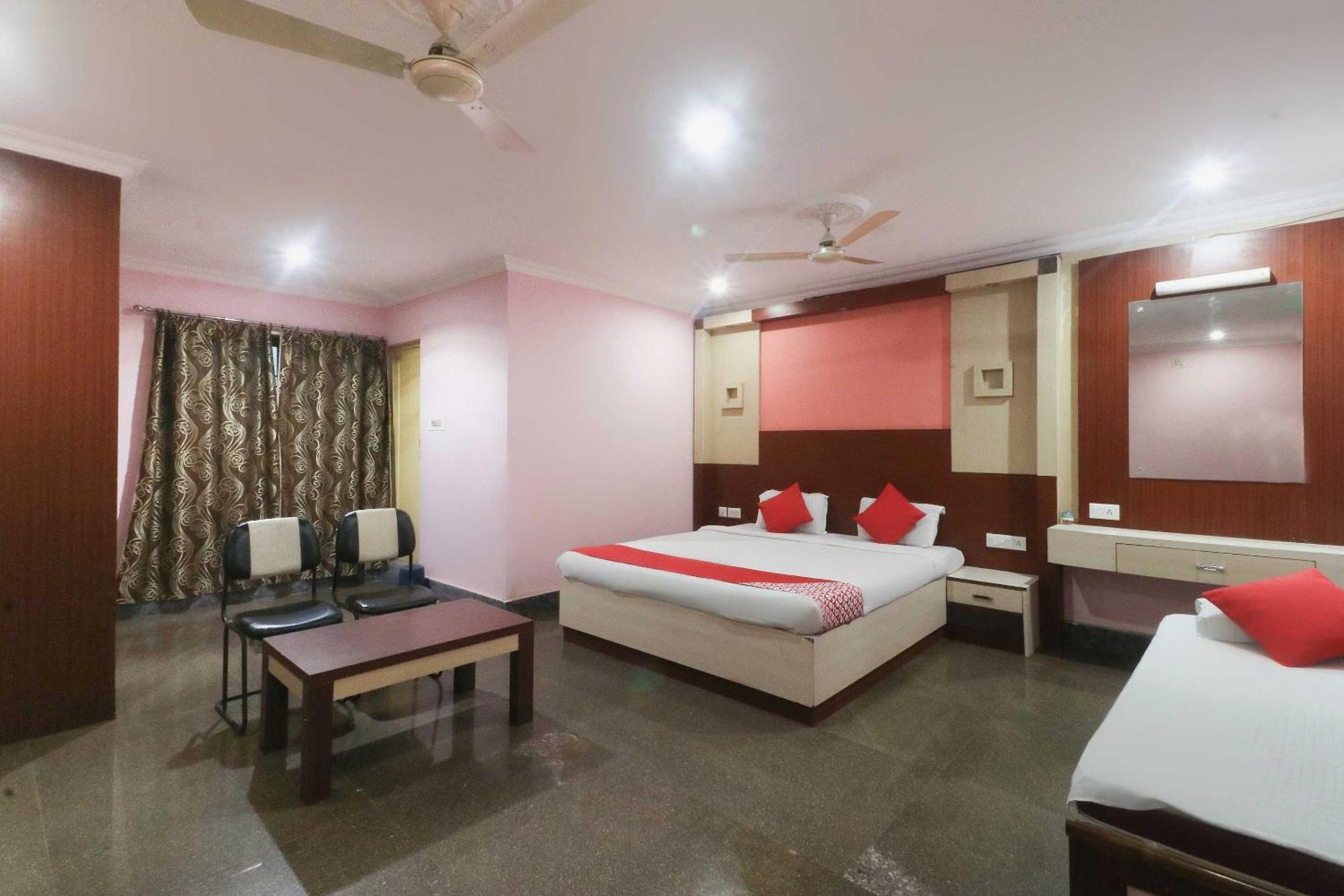 Hotel O Nirmala Residency Bhubaneswar Zewnętrze zdjęcie